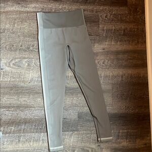 Outdoor Voices Gray Leggings